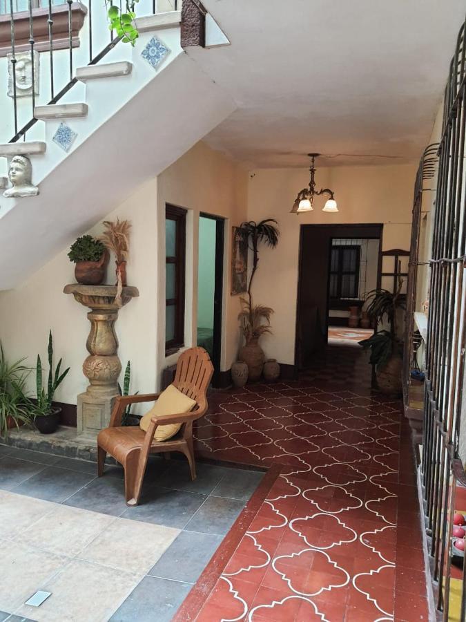 Hotel Acatenango Inn Антигуа-Гватемала Экстерьер фото