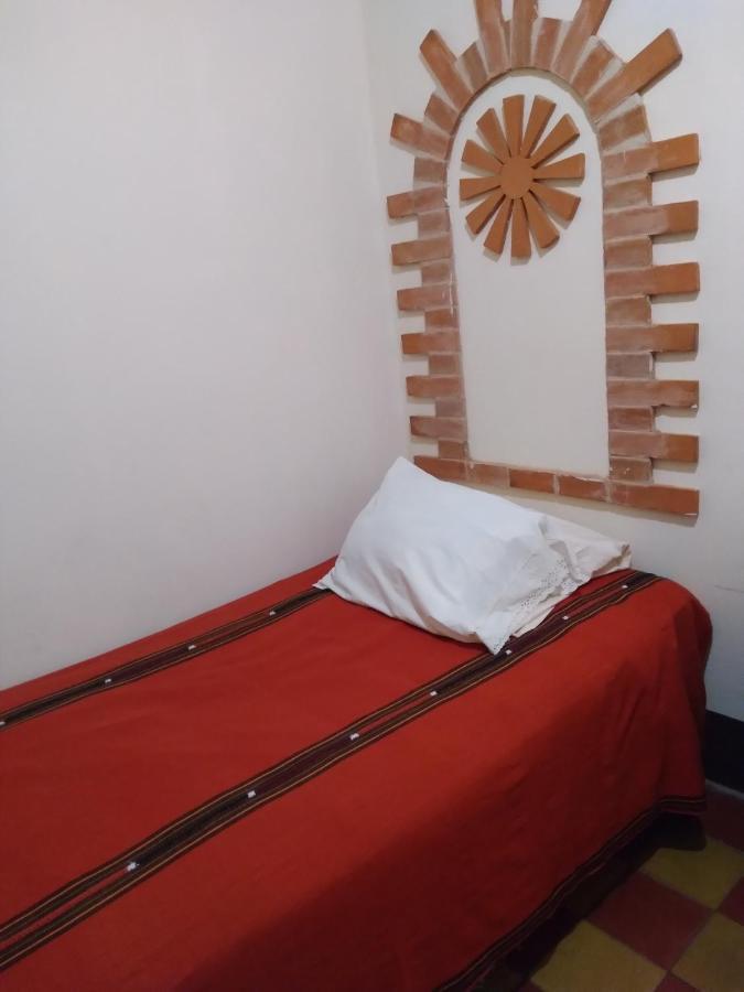 Hotel Acatenango Inn Антигуа-Гватемала Экстерьер фото