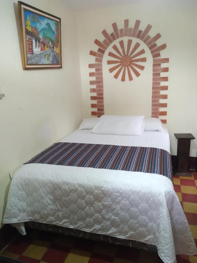 Hotel Acatenango Inn Антигуа-Гватемала Экстерьер фото