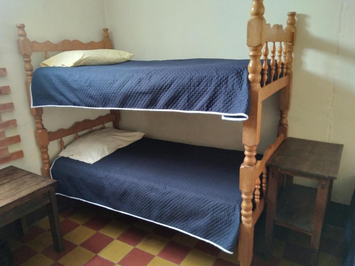 Hotel Acatenango Inn Антигуа-Гватемала Экстерьер фото