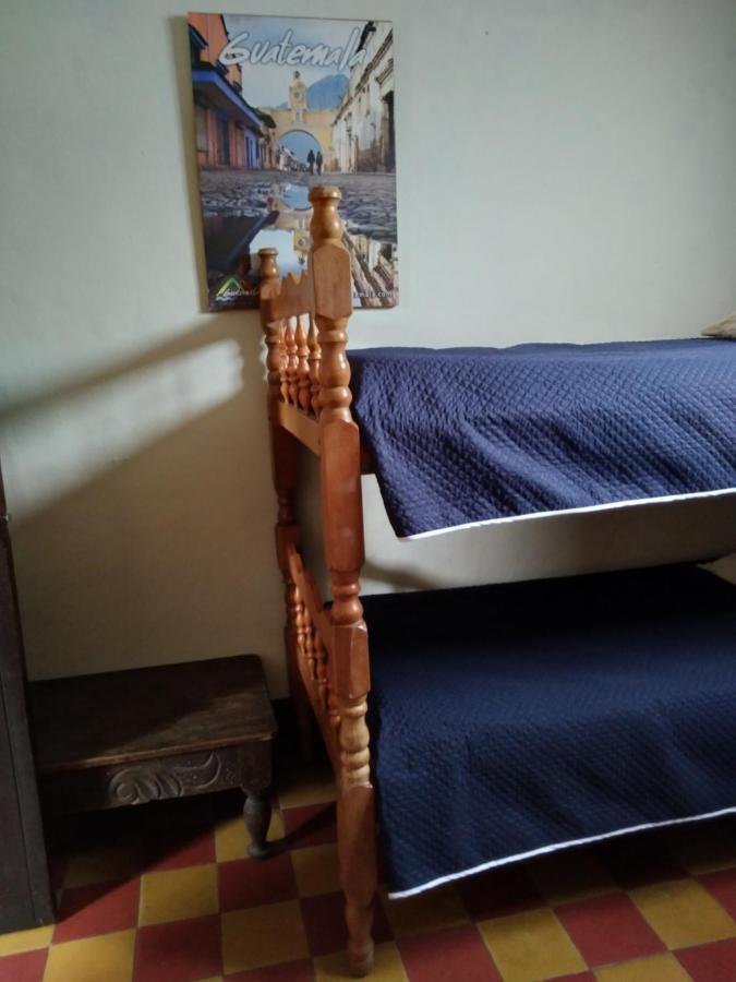 Hotel Acatenango Inn Антигуа-Гватемала Экстерьер фото