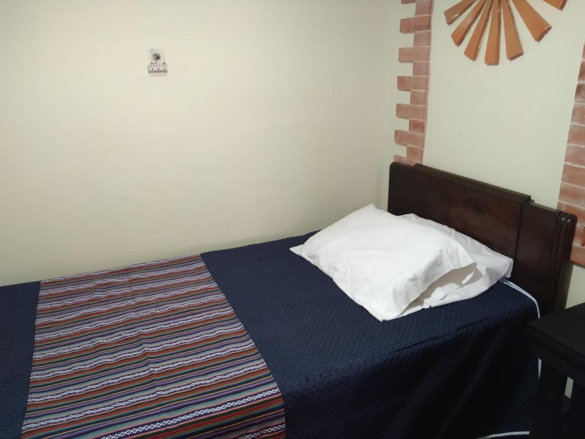 Hotel Acatenango Inn Антигуа-Гватемала Экстерьер фото