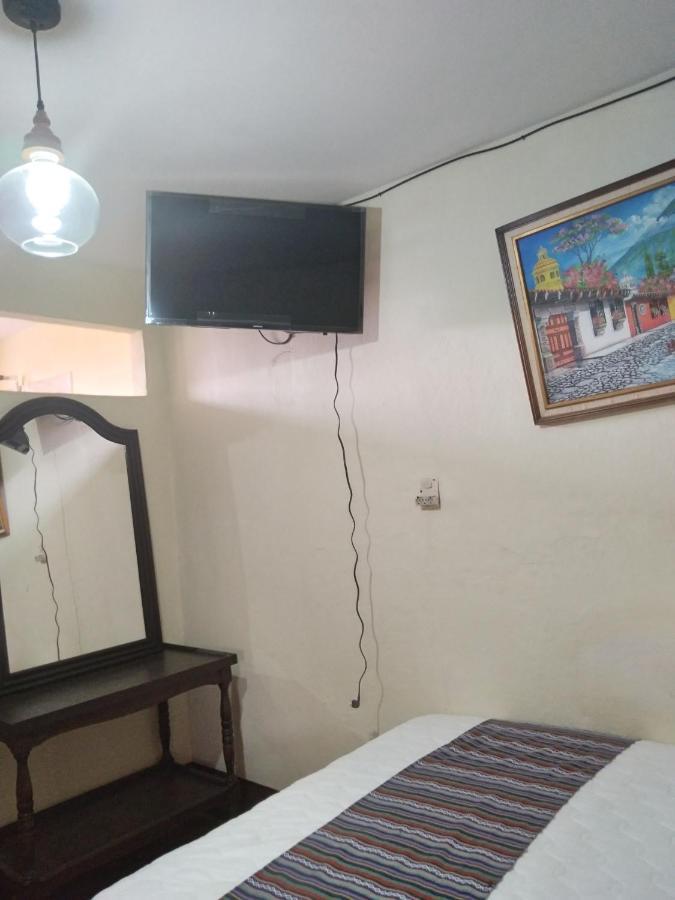 Hotel Acatenango Inn Антигуа-Гватемала Экстерьер фото